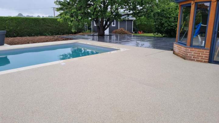 Installation piscine Amiens